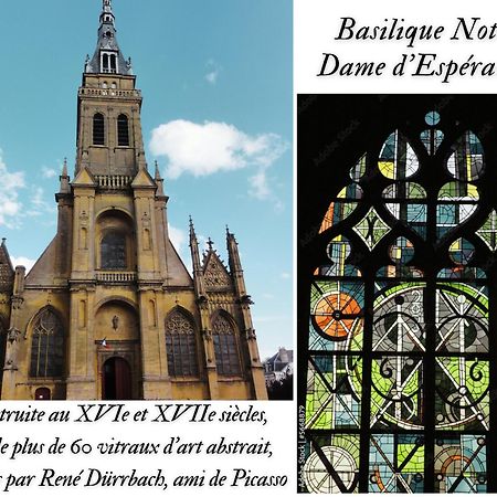 Charleville-Mezieres: Belle Vue Place Ducale Экстерьер фото